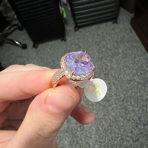 Bomb party ring size 7